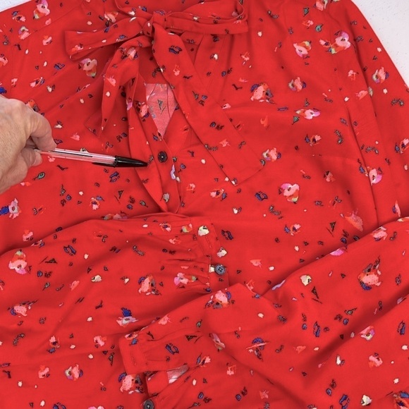 Derek Lam Evadine Blouse Red Floral Tie-neck Long Sleeves Top 2 - Picture 9 of 13